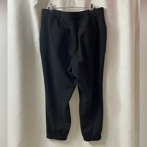 LOFT Petite Pull On Skim Ankle Pants - Picture 8 of 9